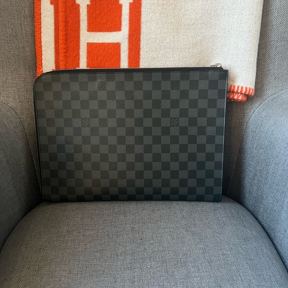 Louis Vuitton Jour Zip Around Pouch - Picture 3 of 10